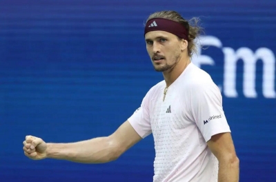 Zverev sánh vai Federer, Djokovic với cột mốc hiếm có sau bán kết US Open