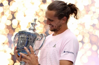 Zverev lạnh lùng dập tắt giấc mơ lịch sử của quần vợt Mỹ