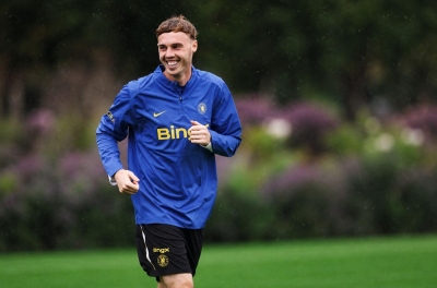 Pedro chấn thương, Palmer nhận 'yêu cầu đặc biệt' từ Xabi Alonso trước trận gặp Brentford