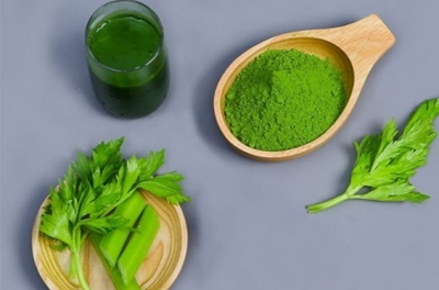 Bột cần tây: Tác dụng, tác hại và cách uống khoa học