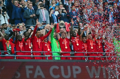 Thắng kịch tính Chelsea trên chấm penalty, Liverpool lên ngôi FA Cup mùa này