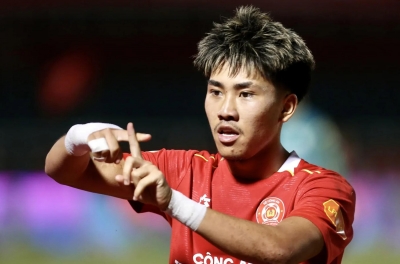 HLV Kim Sang-sik đặt niềm tin vào 'ẩn số' Việt Kiều: Cơ hội vàng hay cuộc đào thải khắc nghiệt?