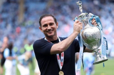 Không tiếc tiền, đội của HLV Lampard chốt thương vụ đắt nhất lịch sử CLB