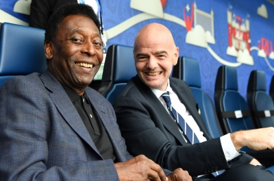 Chủ tịch FIFA gặp rắc rối lớn liên quan đến 'Vua bóng đá' Pele
