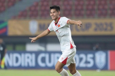 Hiểu Minh viết tâm thư xúc động sau ca phẫu thuật