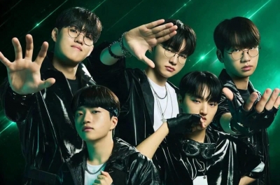 T1 hé lộ 'dàn idol' triệu đô, Faker khiến tất cả phải 'rung rinh'