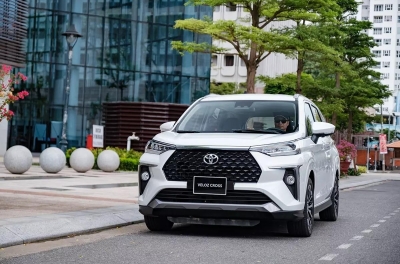 Toyota Veloz Cross là mẫu ô tô động cơ đốt trong ăn khách nhất tại Việt Nam tháng 4/2026