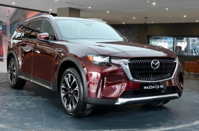 Lộ thêm thông tin về Mazda CX-90 trước thềm ra mắt Việt Nam: Hai cấu hình hybrid, 'ăn xăng' chỉ từ 2,37 lít/100 km