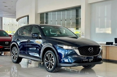 Phân khúc SUV cỡ C nửa đầu năm 2026: CX-5 dẫn đầu, VF 7 và Territory bám đuổi phía sau