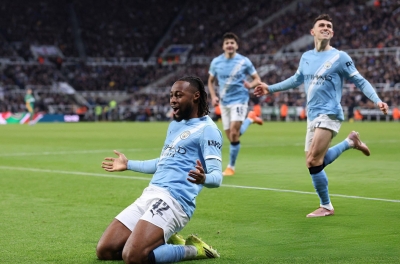 Tân binh ghi bàn, Man City đặt 1 chân vào chung kết Carabao Cup