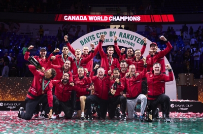 Quần vợt nam Canada làm nên lịch sử sau 109 năm tại Davis Cup 2022