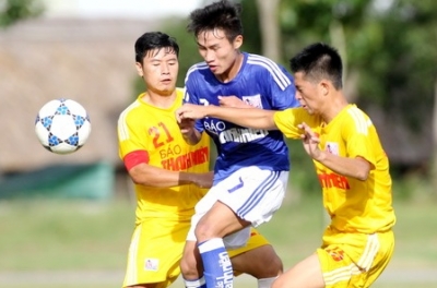 Giải U21 Báo Thanh Niên 2014: HAGL bị loại, SLNA vào bán kết
