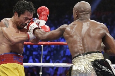 Video boxing: Mayweather thắng Pacquiao ở trận so găng lịch sử