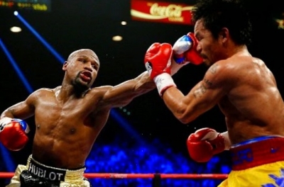 VIDEO: Những pha ra đòn đẹp mắt ở 'trận so găng thế kỷ'