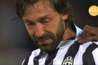 VIDEO: Pirlo rơi lệ sau thất bại ở chung kết Champions League 2015