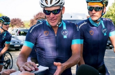 Lance Armstrong tái xuất: Tại sao lại ruồng bỏ?