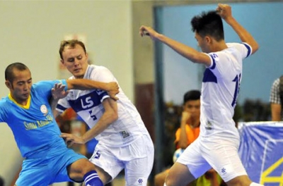 Thái Sơn Nam thu hẹp khoảng cách với Sanna Khánh Hòa