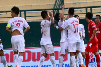 Ghi 7 bàn trong 45 phút, B.BD và HAGL lập kỷ lục ở cúp QG