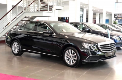 Giá xe Mercedes E200 tháng 08/2023: thông số & đánh giá chi tiết