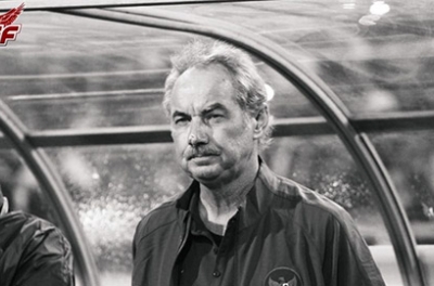 Gia đình HLV Alfred Riedl gửi thư cảm ơn VFF