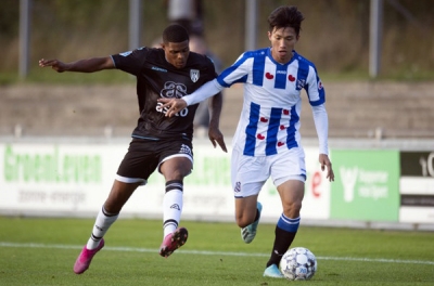 SC Heerenveen có động thái đặc biệt với Đoàn Văn Hậu