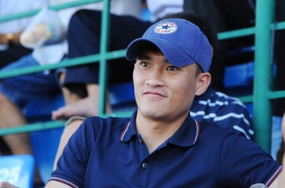 Công Vinh làm 'sếp' CLB TP.HCM, 6 cầu thủ phải ra đường