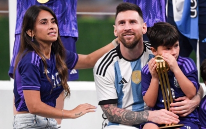 Không sợ vợ, Messi khiến tất cả phải trầm trồ trên giường ngủ