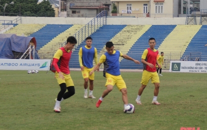 Tin chuyển nhượng V-League ngày 16/12: 'Siêu nhân' HAGL có bến đỗ bất ngờ