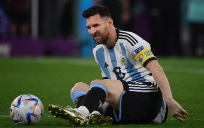 Vừa vào chung kết World Cup, Messi bất ngờ than thở 'quá mệt mỏi'