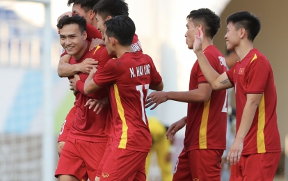 CĐV Malaysia mỉa mai đội nhà thậm tệ sau trận thua xấu hổ trước U23 Việt Nam