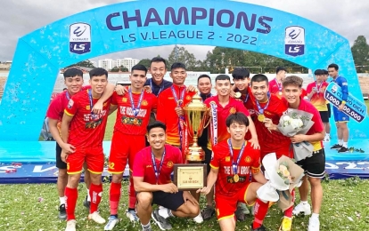 'Gà cưng' bầu Đức tỏa sáng tại V-League 2, sẵn sàng lấy vị trí của Văn Toàn, Công Phượng