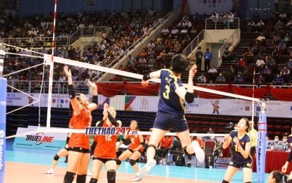 Việt Nam hủy diệt Thái Lan 25-14 tại SEA Games 31