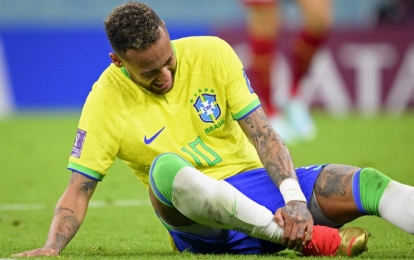 SỐC: Neymar chấn thương nặng, nghỉ hết World Cup?