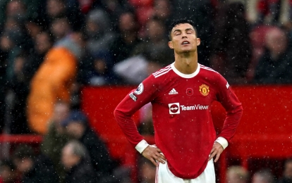 MU bất ngờ có động thái phũ phàng với Ronaldo