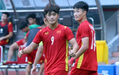 Quốc Việt lập cú đúp, U19 Việt Nam thua đáng tiếc tại Nhật Bản