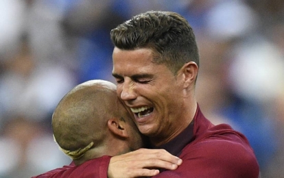 Thầy cũ Ronaldo chỉ trích Ten Hag quá 'non', sẵn sàng tái hợp với CR7