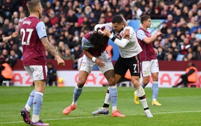 Trực tiếp MU 1-3 Aston Villa: Thảm họa hàng thủ