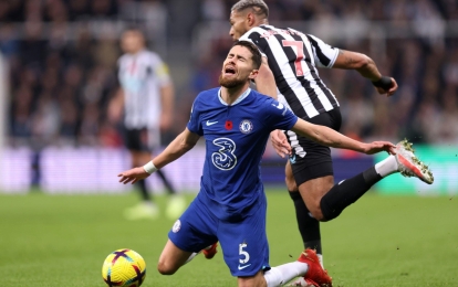 Vụn vỡ hoàn toàn trước Newcastle, Chelsea ngày một xa rời cuộc đua Top 4