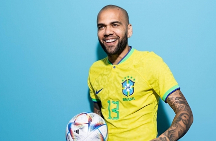 Tái xuất tuổi 42, Dani Alves sẵn sàng dự World Cup 2026