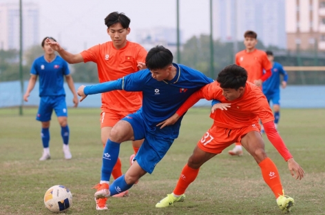 HLV Brazil cùng U17 Việt Nam chạy đà kém vui, còn 3 trận đấu tập chất lượng