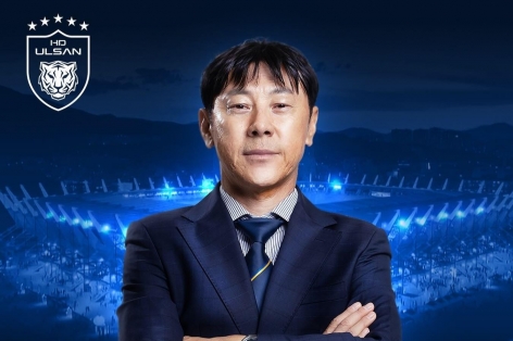 Truyền thông Hàn Quốc đặt dấu hỏi lớn về HLV Shin Tae Yong