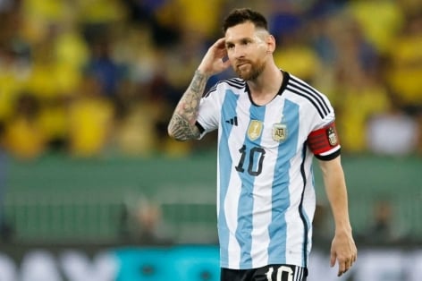Messi chán nản, Argentina thắng nhạt nhòa trên đất Brazil
