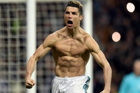 Bí quyết ăn kiêng, giữ gìn vóc dáng bất chấp tuổi tác của Ronaldo