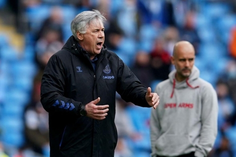 HLV Ancelotti chốt phương án phòng ngự đấu Manchester City