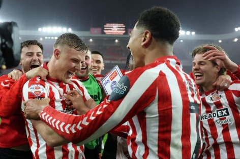 Em trai Bellingham góp công, Sunderland vào chung kết play-off thăng hạng Premier League