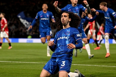 Trực tiếp Chelsea 1-0 MU: Quỷ đỏ tìm bàn gỡ