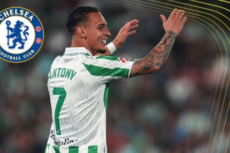 Antony khiến Chelsea lo sợ trước thềm chung kết