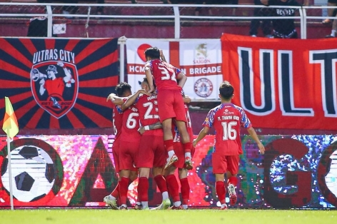 Trực tiếp CLB TP.HCM 1-0 Bình Định: Hết giờ