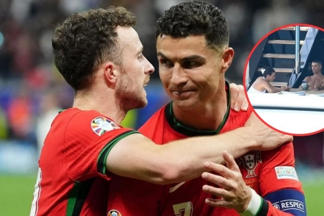 Lộ hình ảnh mới nhất của Ronaldo sau vụ Diogo Jota