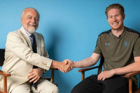 De Bruyne bất ngờ gọi tên Man City ở Napoli